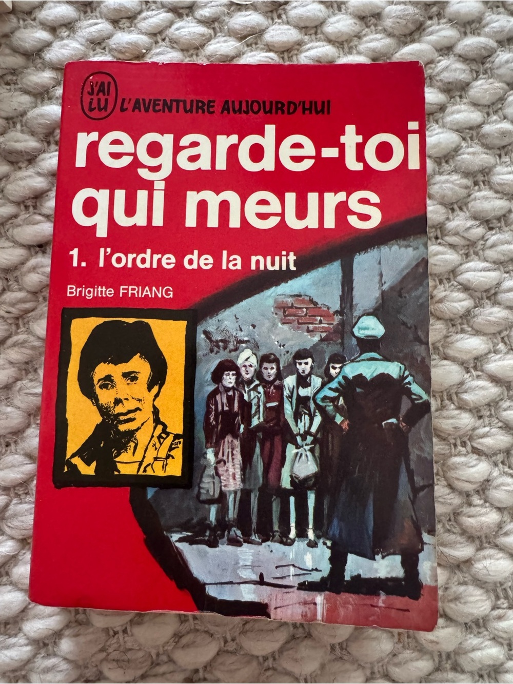 Livre - Livre - Regarde-toi qui meurs (Brigitte Friang)